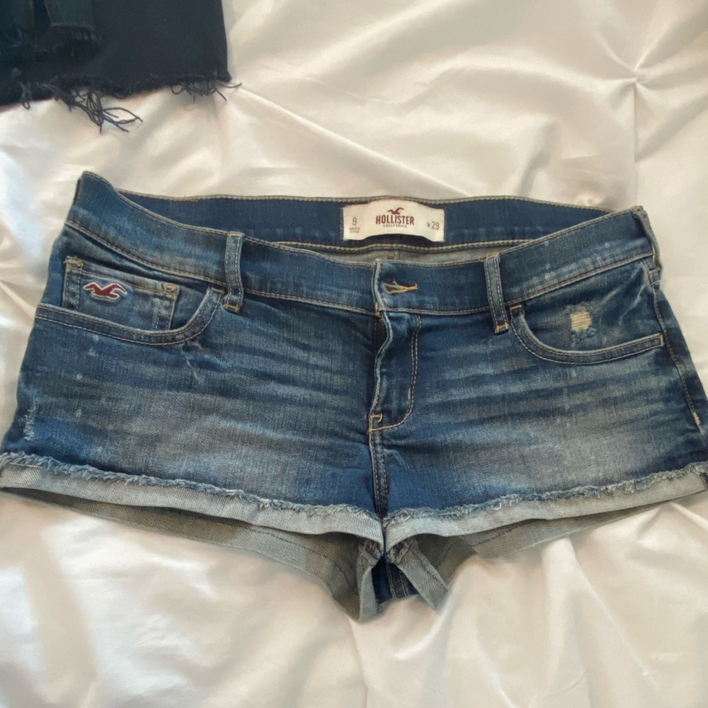 Hollister Jean short